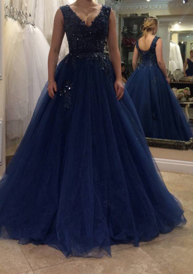 Tulle Long/Floor-Length A-Line/Princess Sleeveless Lace Up Prom Dress With Appliqued