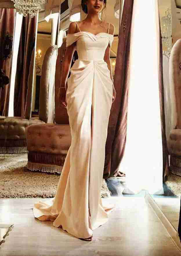Elastic Satin Wedding Dress Sheath/Column Off-The-Shoulder Court Train with Split