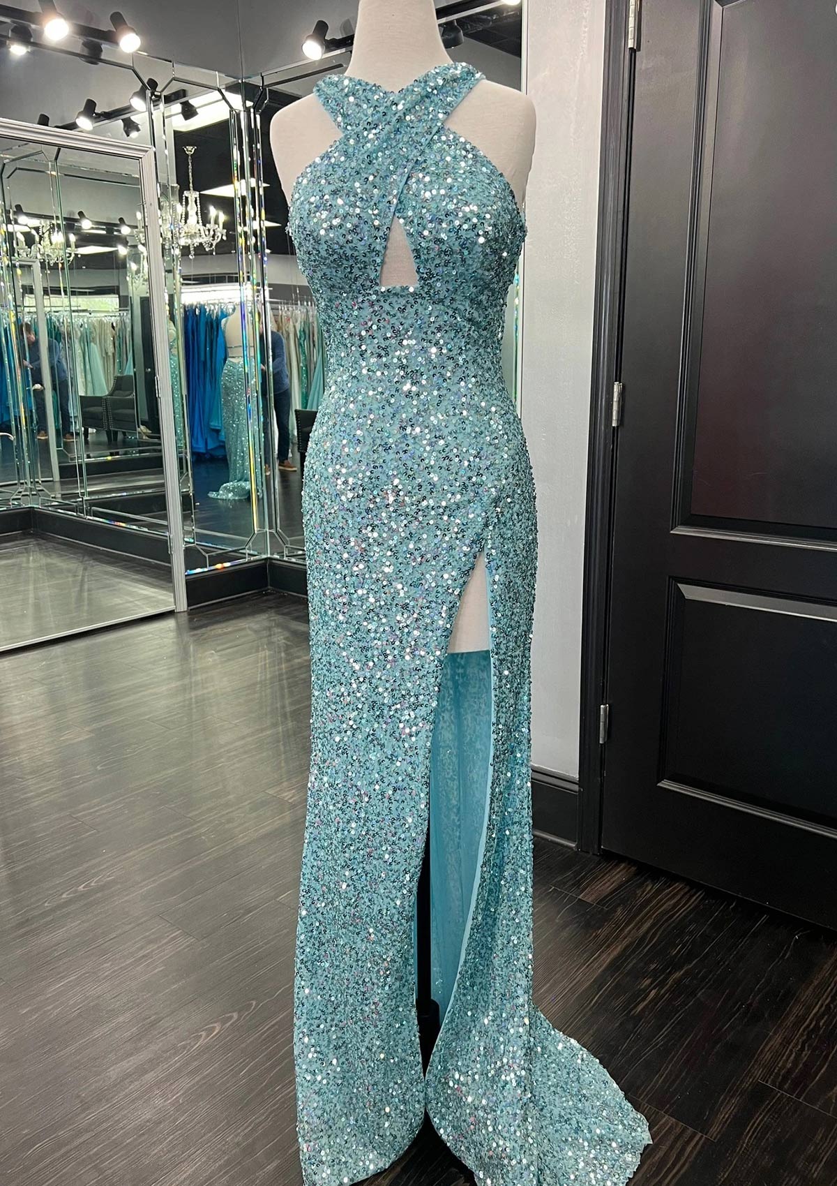 As Picture Sheath/Column Halter Sleeveless Sweep Train Velvet Sequins Prom Dress With Split - STACEES