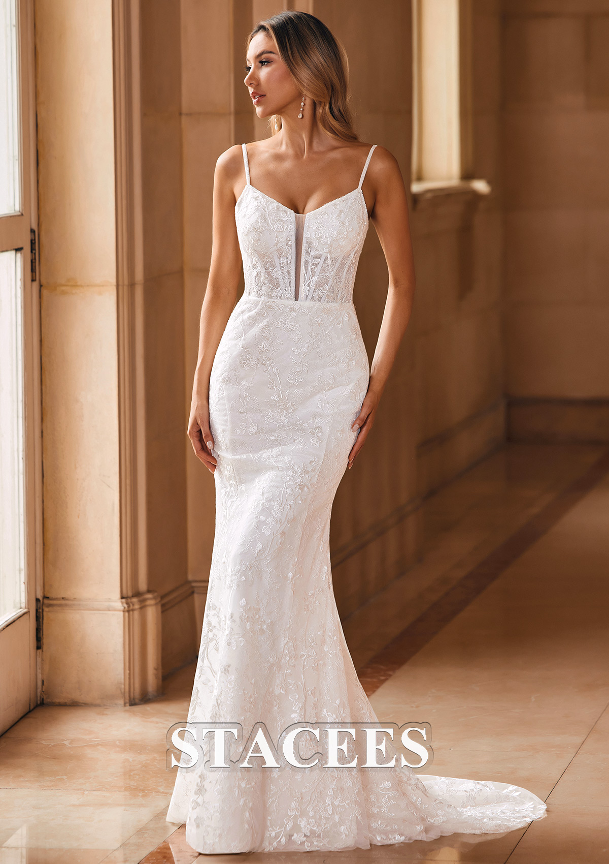 v cut lace wedding dress Modern V neck Thick Fall Wedding Dress with lace appliques