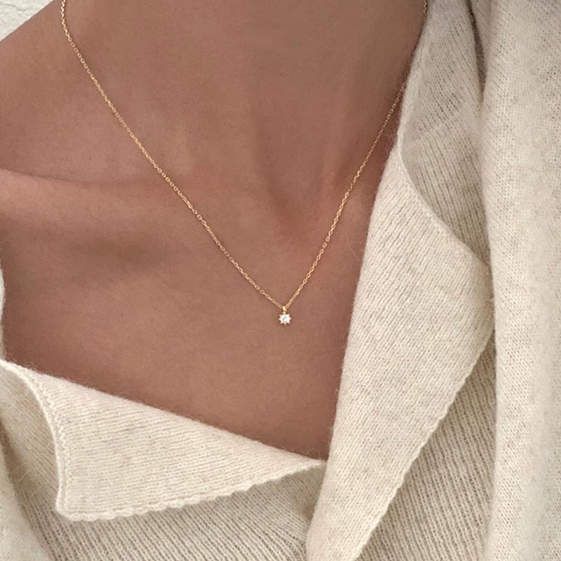 Élégant fantaisie argent colliers avec zircone cubique