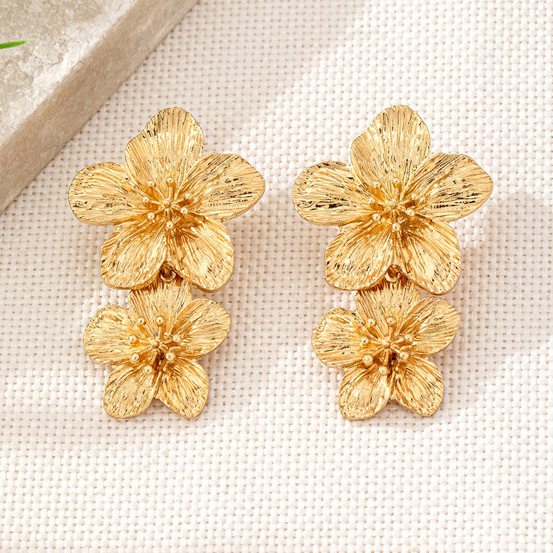 Or Charmant romantique fleur alliage boucles d'oreilles - STACEES