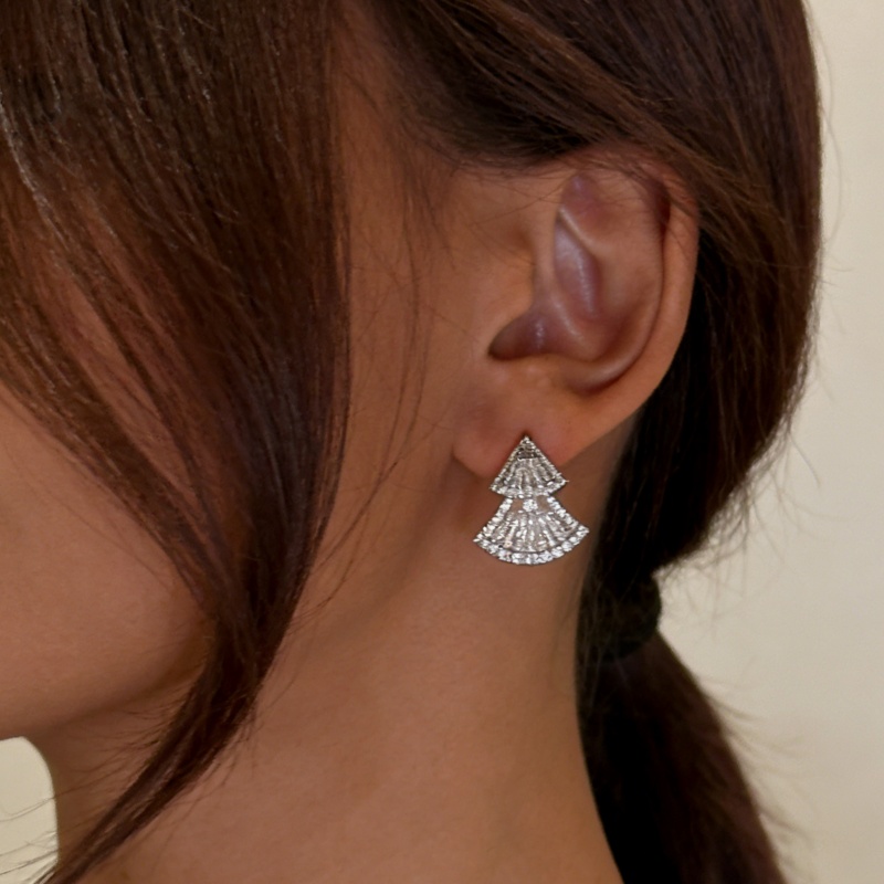 Classic Elegant Ladies' Copper Earrings with Cubic Zirconia