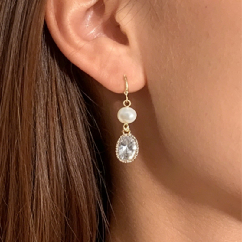 Classic Elegant Oval Copper Cubic Zirconia Earrings For Women
