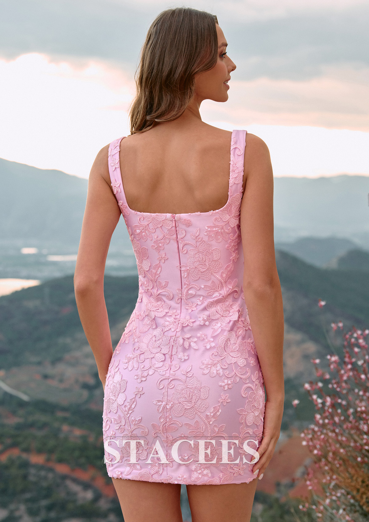 Blushing Pink Floral Lace Applique Bodycon Mini Homecoming Dress with Square Neck