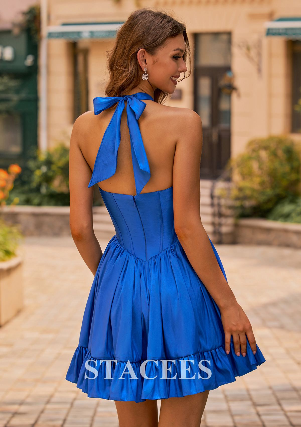 Bleu Royal Robe trapèze licou taffetas courte/mini robe de fête de la rentré avec perles trou de serrure - STACEES