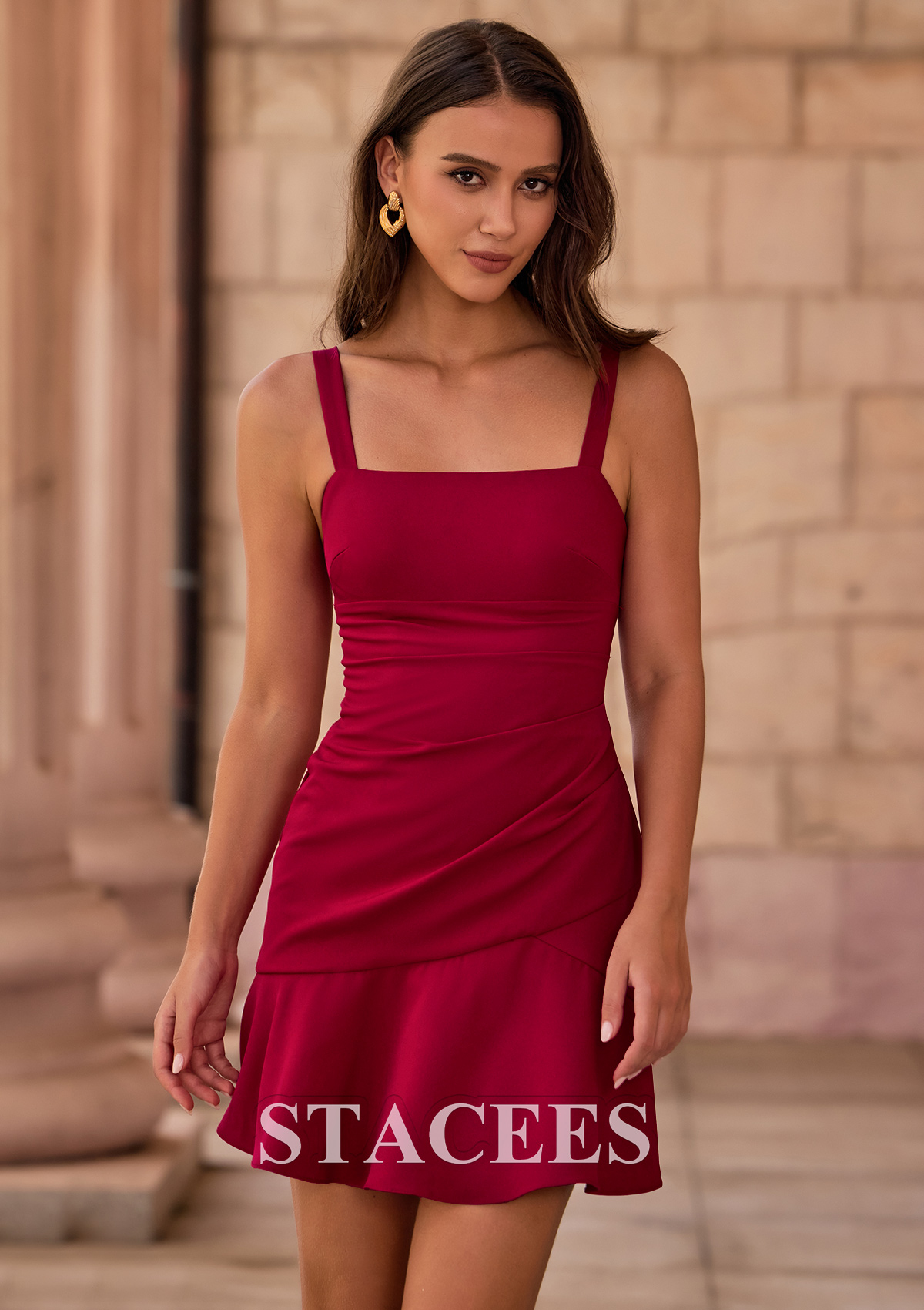 Borgoña Vestido línea a cuello cuadrado satén elástico crepé elástico corto vestido para homecoming - STACEES