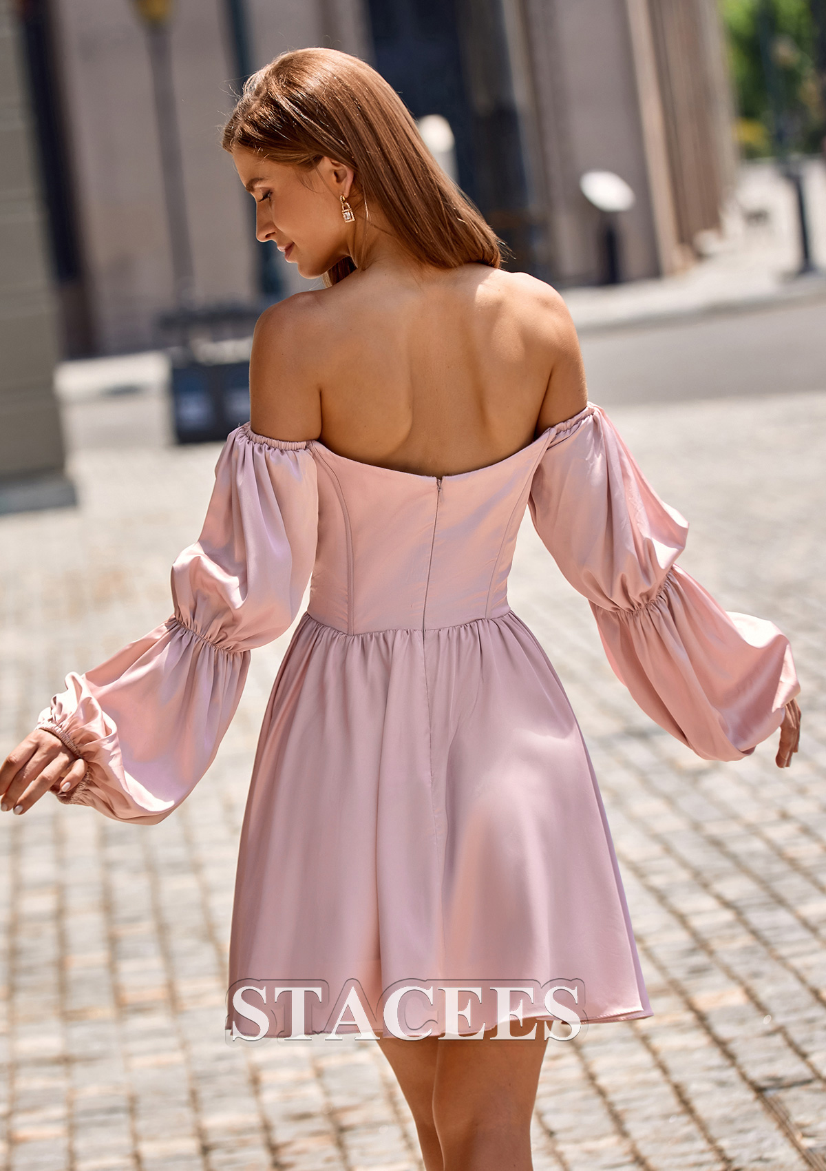 Rose Rougissant Robe trapèze épaule dénudée satin courte/mini robe de fête de la rentrée - STACEES