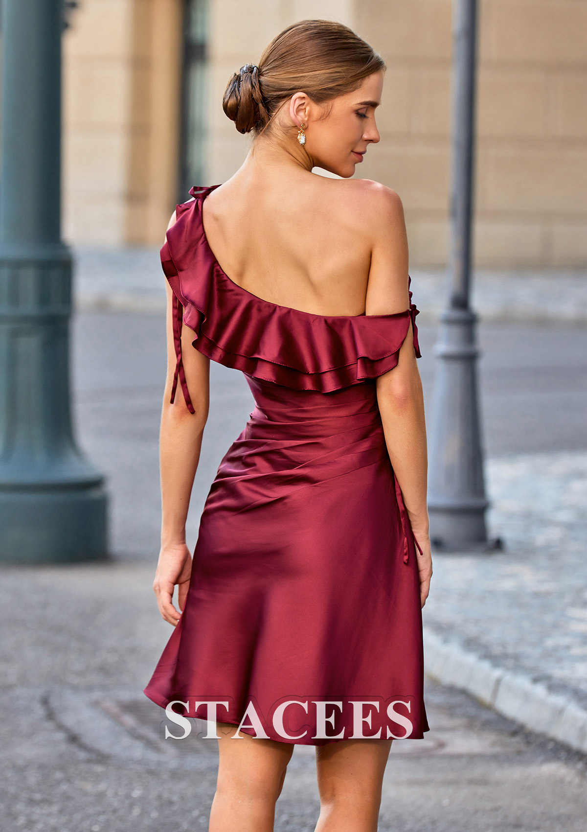 Bordeaux Robe trapèze une épaule satin courte/mini robe de fête de la rentrée  - STACEES