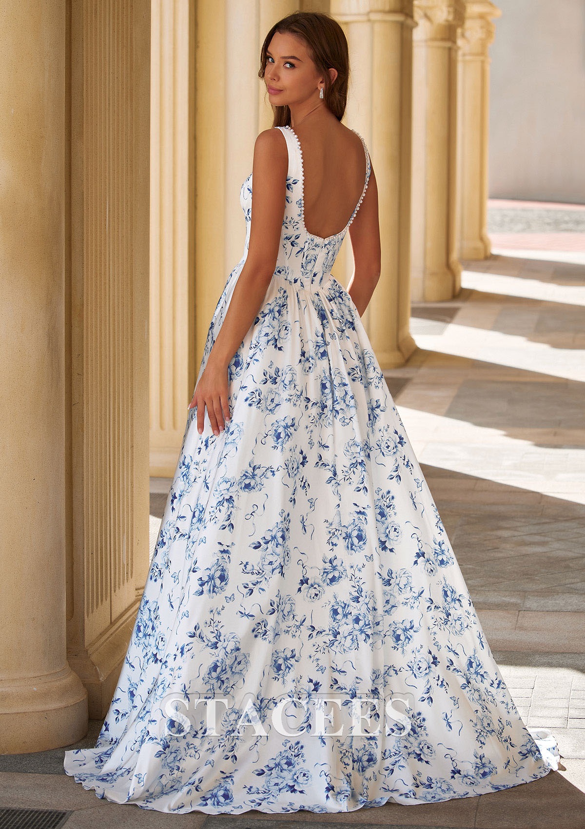 Floral bleu océan Trapèze carrée mousseline traîne balayage robe de bal avec perle plissé fendue - STACEES