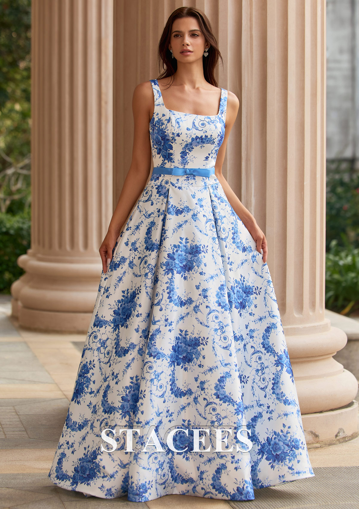Floral bleu océan Trapèze carrée satin traîne balayage robe de bal avec ceintures imprimé floral - STACEES