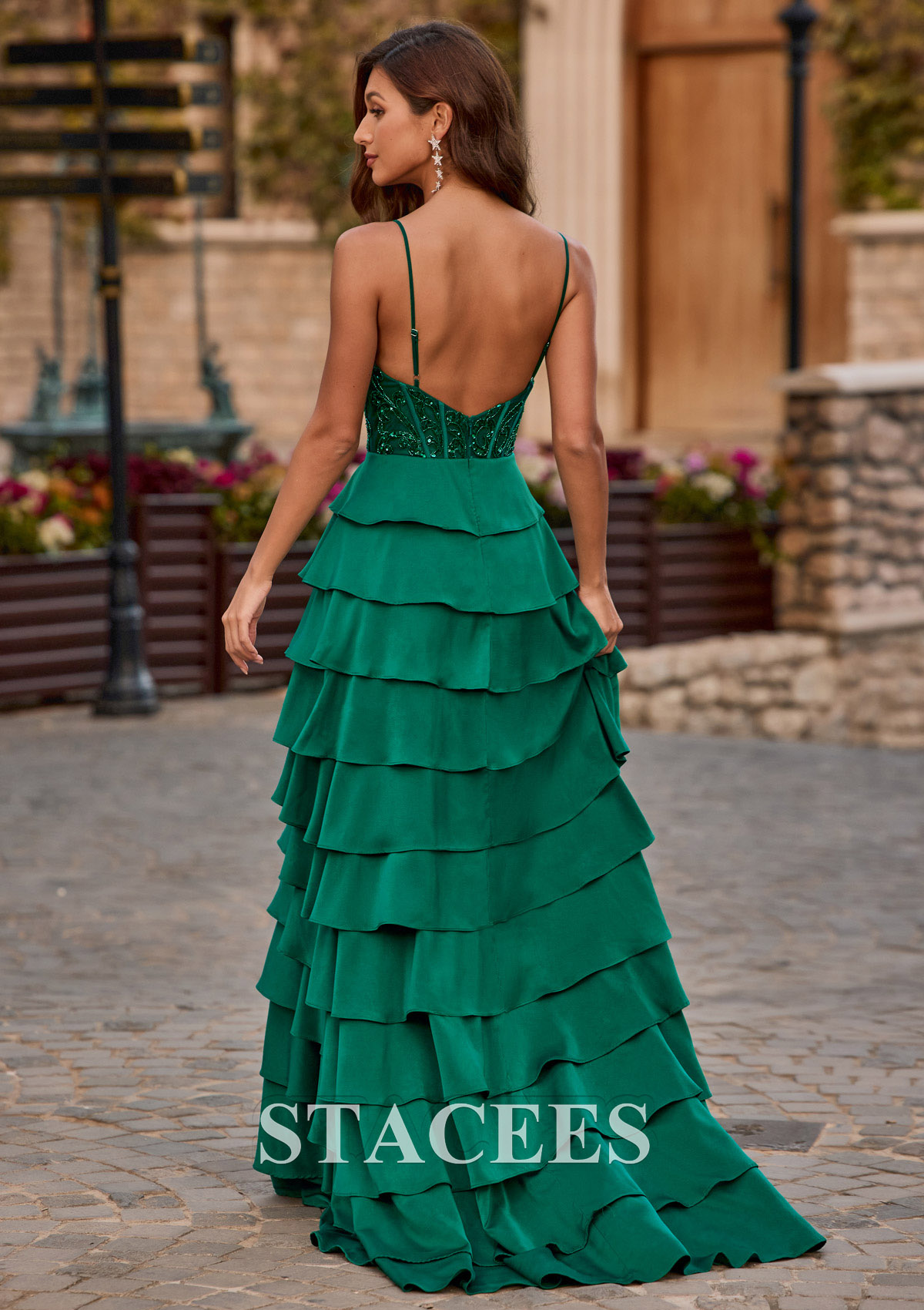 Vert Foncé Trapèze col en v satin extensible traîne balayage robe de bal  - STACEES