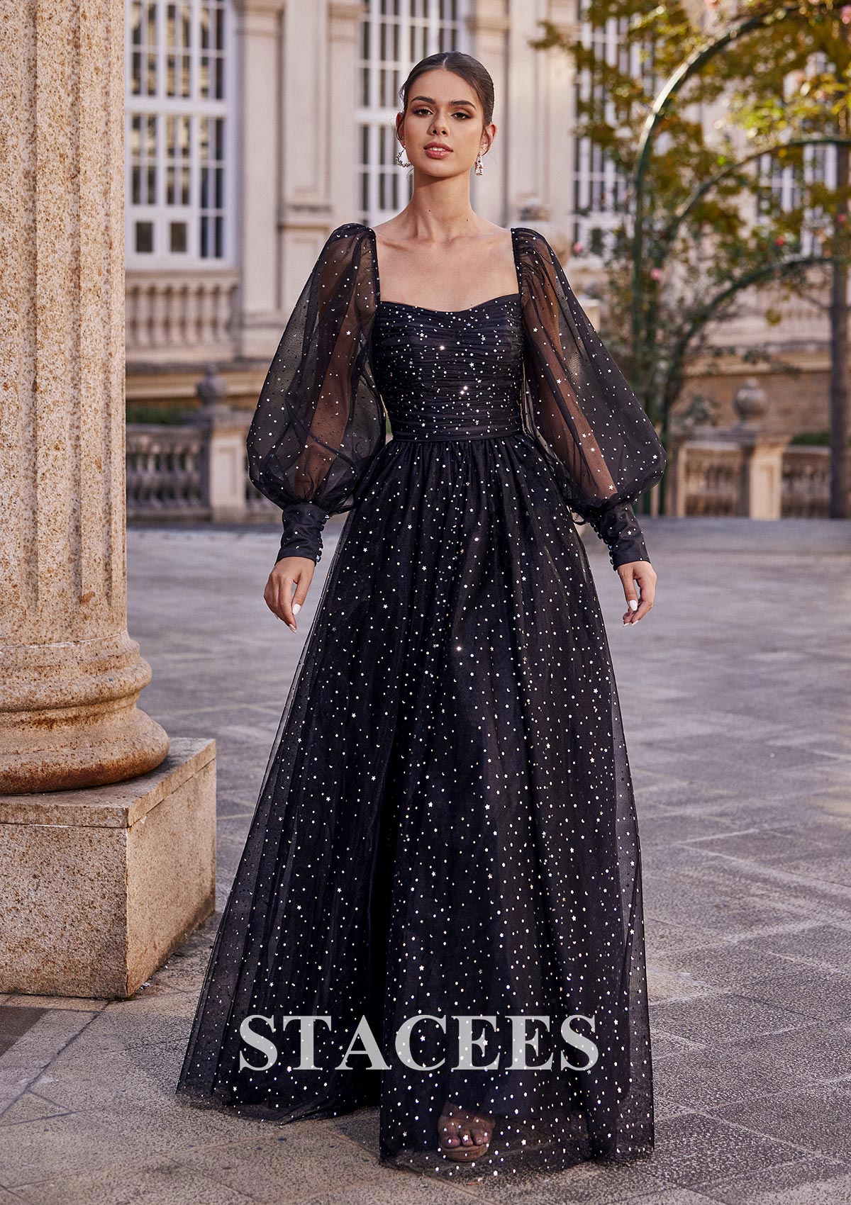 Noir Robe trapèze carrée tulle ras du sol robe de bal - STACEES