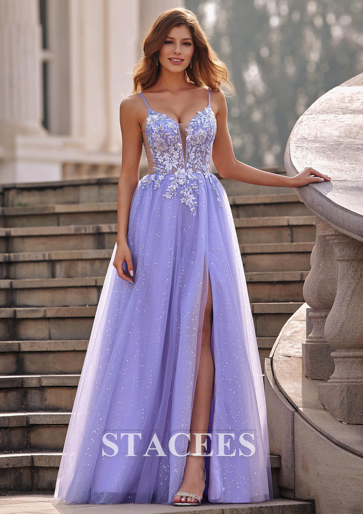 Lavande Trapèze col en v tulle traîne balayage robe de bal - STACEES