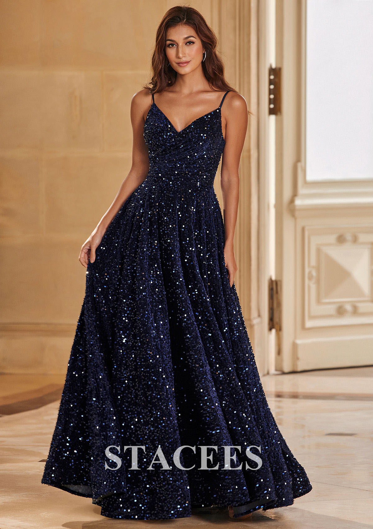 Azul Marino Oscuro Vestido línea a escote en v lentejuelas de terciopelo hasta el suelo vestido de graduación - STACEES