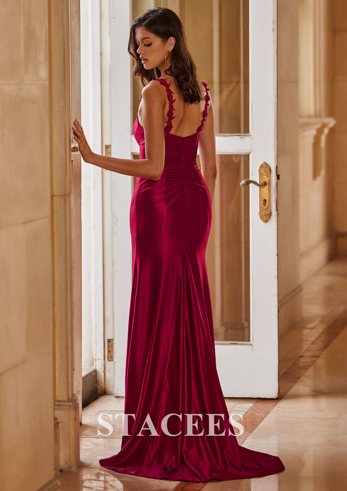 Bordeaux Trumpette/Sirène épaule dénudée satin élastique traîne balayage robe de bal  - STACEES
