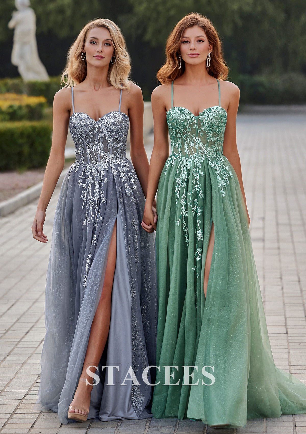 As picture Trapèze cache coeur tulle traîne balayage robe de bal avec glitter  - STACEES