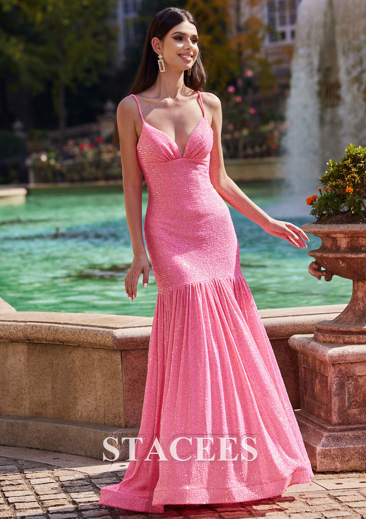 Rose Vif Trumpette/Sirène col en v paillettes traîne balayage robe de bal - STACEES